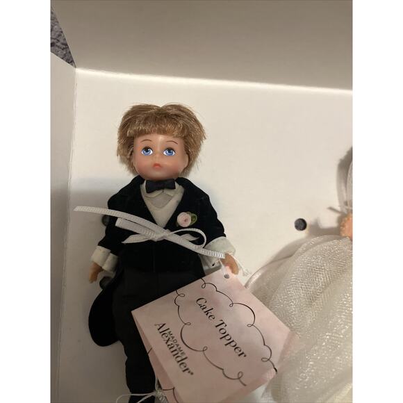 2002 Madame Alexander Cake Topper Bride Doll & Groom Doll NEW - Picture 5 of 10